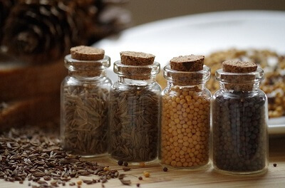 Mustard powder to remove coffee smell from thermos