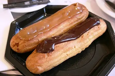 Can you refrigerate Eclairs
